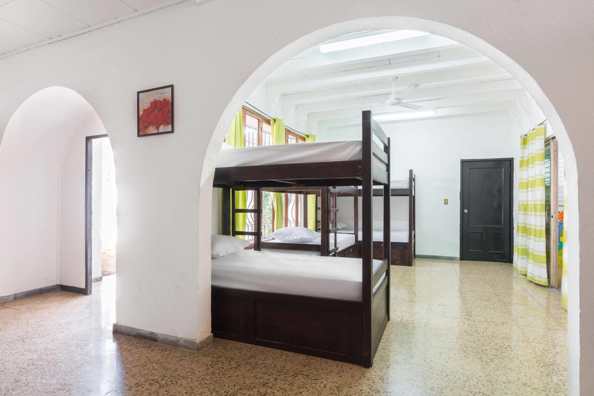 Pandora Hostel Managua Exterior photo